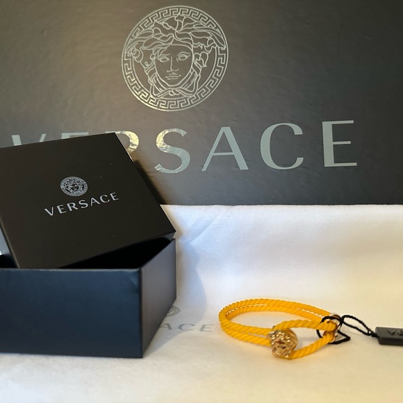 Versace Medusa braided bracelet NEW (AUTHENTIC) - Picture 3 of 16